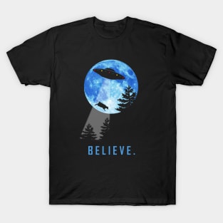 Funny Alien Abduction Ufo Cow Abduction Sci-fi  Believe Meme Parody T-Shirt